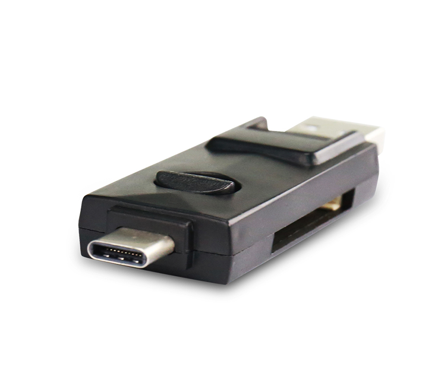 UC390 Type-C / USB A Card Reader